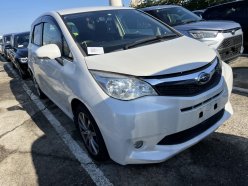 SUBARU TREZIA 1.3i-L 2013