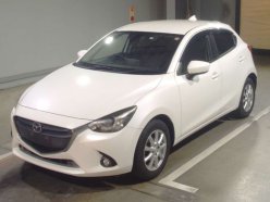 MAZDA DEMIO 13 S 2015