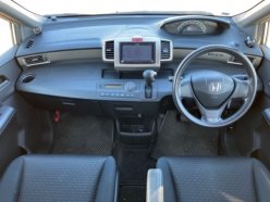 HONDA FREED SPIKE G JUST SELECTION 2010