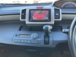 HONDA FREED SPIKE G JUST SELECTION 2010