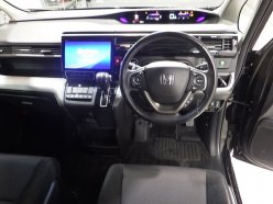 HONDA STEPWGN Honda Sensing 7seats 2018