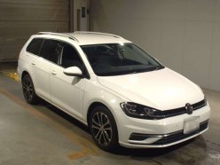 VOLKSWAGEN GOLF VARIANT TSI COMFORT 2019