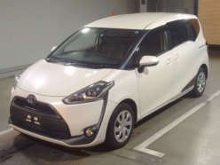 TOYOTA SIENTA G 2015