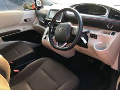 TOYOTA SIENTA G 2015