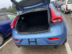 VOLVO V40 T3 2015