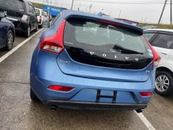 VOLVO V40 T3 2015