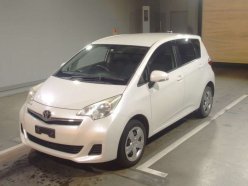 TOYOTA RACTIS G 4WD 2010