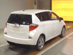 TOYOTA RACTIS G 4WD 2010
