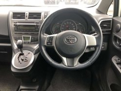 TOYOTA RACTIS G 4WD 2010
