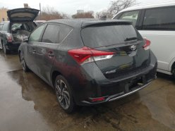 TOYOTA AURIS 120T 2015
