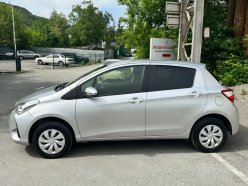 TOYOTA VITZ F 4WD 2018