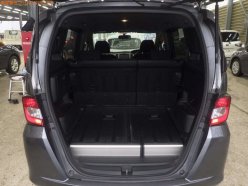 HONDA FREED SPIKE G 2010