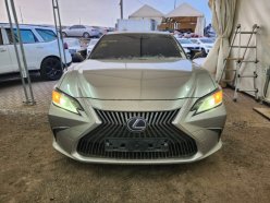 LEXUS ES300H  2020