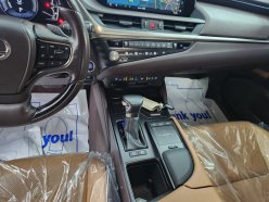 LEXUS ES300H  2020