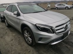 MERCEDES BENZ GLA  2015