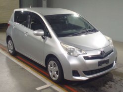 TOYOTA RACTIS G 4WD 2011