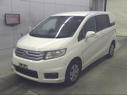 HONDA FREED SPIKE G Just Selection 2011