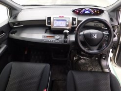HONDA FREED SPIKE G Just Selection 2011