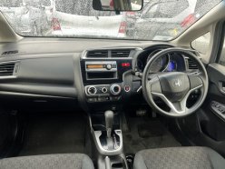 HONDA FIT 13G F Package 2013