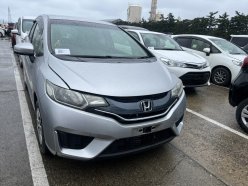 HONDA FIT 13G F Package 2013