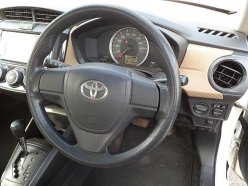 TOYOTA COROLLA AXIO 1.3X 2013