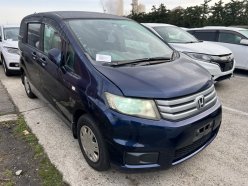 HONDA FREED SPIKE G Just Selection 2011
