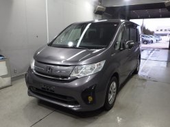 HONDA STEPWGN 4WD G 7seats 2015
