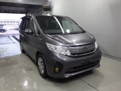 HONDA STEPWGN 4WD G 7seats 2015