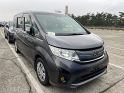 HONDA STEPWGN 4WD G 7seats 2015