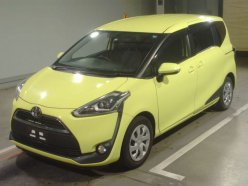TOYOTA SIENTA X 2015