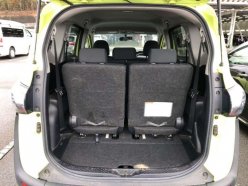 TOYOTA SIENTA X 2015