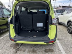TOYOTA SIENTA X 2015