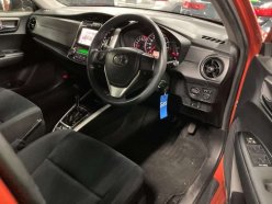 TOYOTA COROLLA FIELDER 1.5 G 2015