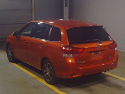 TOYOTA COROLLA FIELDER 1.5 G 2015