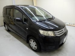 HONDA FREED SPIKE G Just Selection 2010