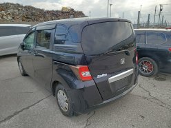 HONDA FREED SPIKE G Just Selection 2010
