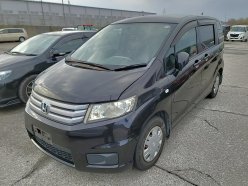 HONDA FREED SPIKE G Just Selection 2010
