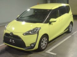 TOYOTA SIENTA X 2015