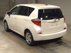 TOYOTA RACTIS X 2011