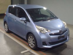 TOYOTA RACTIS X 2011