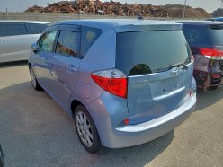 TOYOTA RACTIS X 2011