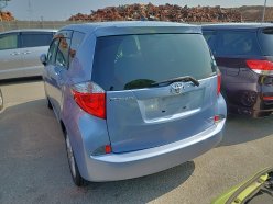TOYOTA RACTIS X 2011
