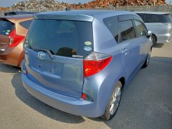 TOYOTA RACTIS X 2011