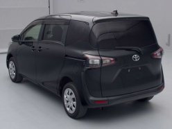 TOYOTA SIENTA G 4WD 2015