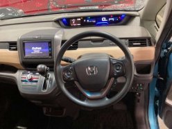 HONDA FREED G 2016