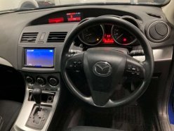 MAZDA AXELA 15C 2011