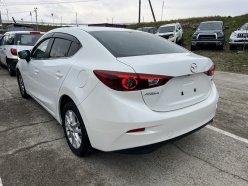 MAZDA AXELA 15S HID HIGH INTENSITY PKG 2015