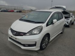 HONDA FIT RS 2011