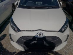 TOYOTA YARIS X 2020
