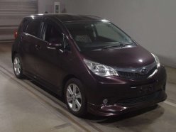 SUBARU TREZIA 1.3i-S 2011
